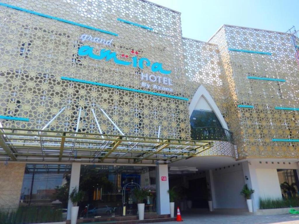 Grand Amira Hotel Solo, Azana Hotels Collection Esterno foto