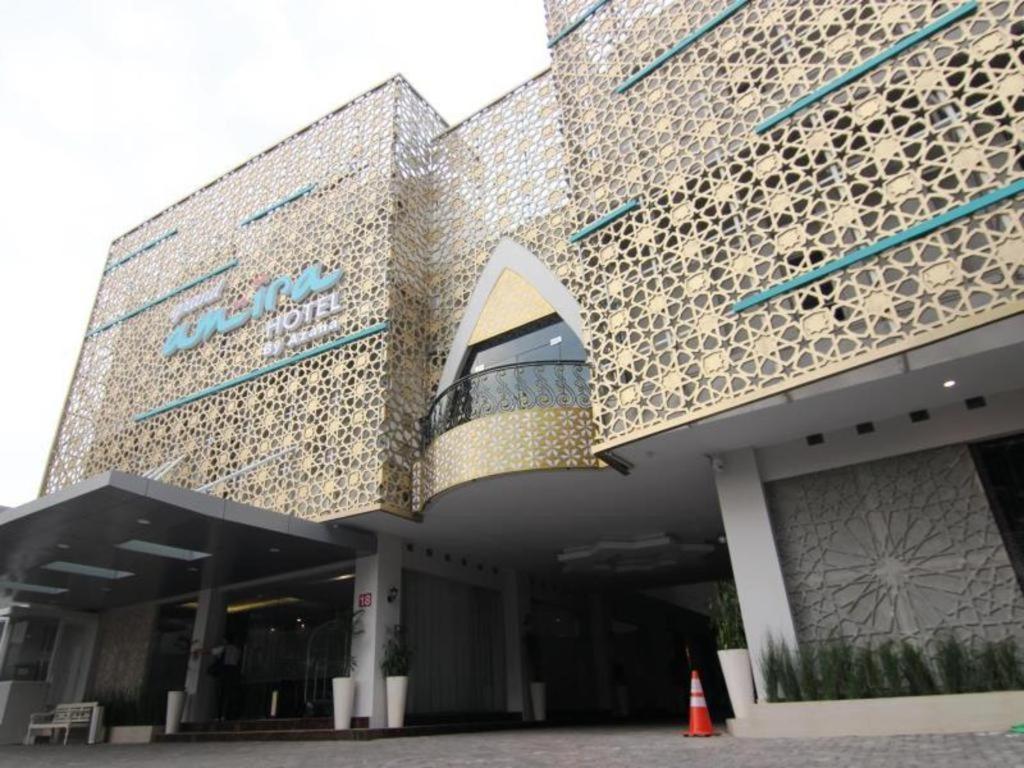 Grand Amira Hotel Solo, Azana Hotels Collection Esterno foto