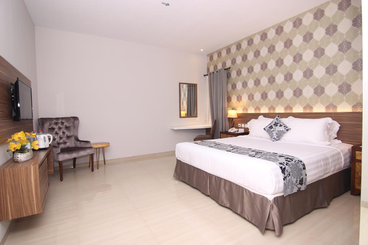Grand Amira Hotel Solo, Azana Hotels Collection Esterno foto